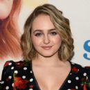 Sophie Reynolds – ‘Stargirl’ premiere photocall at the El Capitan Theatre in Hollywood - 454 x 568
