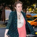 Lena Dunham – Arrives to her hotel in New York City