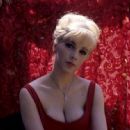 Stella Stevens