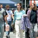 Rose Byrne – Filming ‘Platonic’ in downtown Los Angeles - 454 x 590