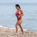 Angela White – In a bikini in Miami Beach - 454 x 389