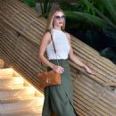 Rosie Huntington Whiteley – Arriving to an office building in Beverly Hills