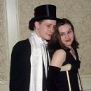 Macaulay Culkin and Rachel Miner - 408 x 612