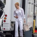 Nicole Kidman – On set of Amazon Series ‘Expats’ in Los Angeles - 454 x 540