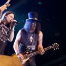 Slash featuring Myles Kennedy live at the Fillmore Auditorium in Denver, CO on October 16, 2015 - 454 x 303
