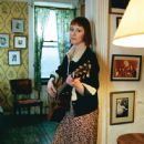 Suzanne Vega - 445 x 550