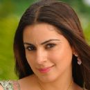 Actress Shraddha Arya Latest Pictures - 454 x 656