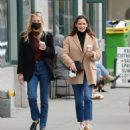 Jennifer Garner – Seen while out with a girlfriend in New York City