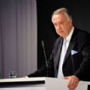 Bernd Neumann