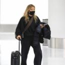Chloe Kim – Arrive into Los Angeles - 454 x 584