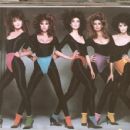 80s supermodels Paulina Porizkova, Renee Simonsen, Carol Alt, Nancy DeWeir and Joan Severance, 1983 - 454 x 351