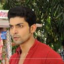 Gurmeet Chaudhary - 454 x 363
