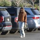 Jinger Duggar – In a tight ripped jeans on a Target run in Los Angeles - 454 x 448