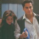 Chris Foufas and Shannen Doherty at the Thanksgiving day parade in Houston, Texas Nov 28 1991 - 454 x 851