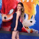 Ava Kolker – Posing on L.A. premiere of ‘Sonic The Hedgehog 3’ Hollywood CA - 454 x 681