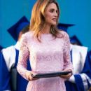 Queen Rania - 454 x 779