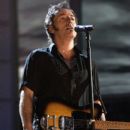 Bruce Springsteen - The 45th Annual Grammy Awards (2003) - 401 x 612