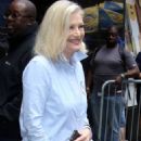 Diane Sawyer – Spotted at the party for Robin Roberts and Amber Laign in New York - 454 x 676