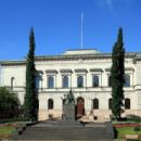 Banks established in 1812