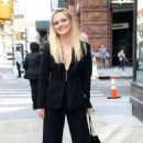 Emily Meade – Outside Build Series in New York - 454 x 681