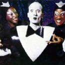 Klaus Nomi - 320 x 233