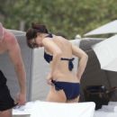 Samantha Cameron in Bikini on Miami Beach - 454 x 552