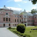 Manor houses in Courland