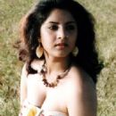 Divya Bharti - 454 x 552