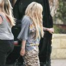 Avril Lavigne – Is seen at the Soho House in Malibu