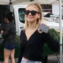 Genevieve Hannelius – Shopping at the Farmer’s Market in Studio City