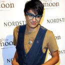 Kiowa Gordon - 400 x 602