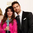 Sabrina Impacciatore and Theo James - The 29th Annual Screen Actors Guild Awards (2023) - 408 x 612