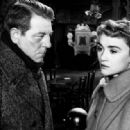 Danièle Delorme, Jean Gabin - 454 x 317
