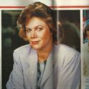 Kathleen Turner - DN Magazine Pictorial Diário de Notícias Magazine Pictorial [Portugal] (5 February 1989)