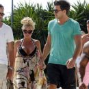 Kate Price and Leandro Penna at the Ocean Beach Club