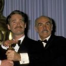 Kevin Kline and Sean Connery - The 61st Annual Academy Awards (1989) - 317 x 394