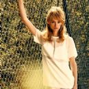 Mona Johannesson - Eurowoman Magazine Pictorial [Denmark] (July 2013) - 454 x 599