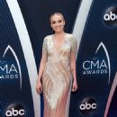 Danielle Bradbery – 52nd Annual CMA Awards in Nashville - 454 x 681