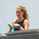 Gisele Bundchen – In an all-black ensemble out for a workout in Miami