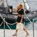 Victoria Silvstedt – Seen at Eden Roc Hotel during 2022 Cannes Film Festival - 454 x 303