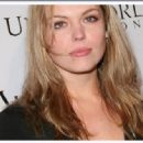 Agnes Bruckner - 454 x 334