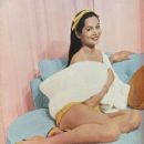 Nancy Kwan - Movie News Magazine Pictorial [Singapore] (December 1961) - 375 x 509