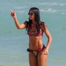 Carolina Baldini in bikini on the beach in Miami - 454 x 681