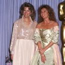 Jacqueline Bisset and Candice Bergen - The 61st Annual Academy Awards (1989) - 445 x 612