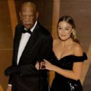 Morgan Freeman and Margot Robbie - The 95th Annual Academy Awards (2023) - 432 x 612
