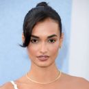 Gizele Oliveira – Pictured at ‘The Bikeriders’ premiere at TCL Chinese Theatre in Hollywood - 454 x 633