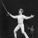 George M! Original 1968 Broadway Cast Starring Joel Grey - 454 x 528
