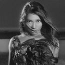 Anggun - 200 x 200
