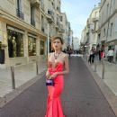 Blanca Blanco – Walking To The Grand Auditorium Louis Lumière In Cannes - 454 x 605