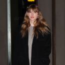 Taylor Swift – Arriving at Electric Lady Studios in New York - 454 x 496